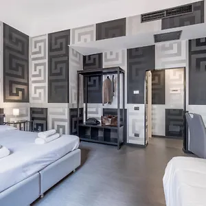 ** Hotel Deco Italia